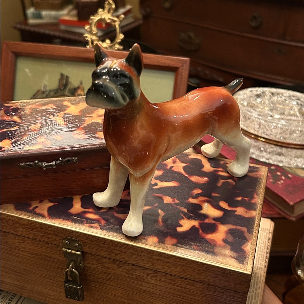 Vintage Thames Handpainted Boxer Dog Figurine Shelf Sitter